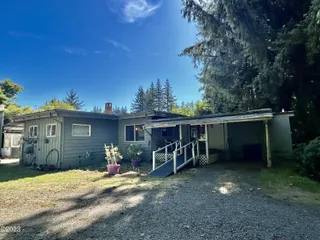 image 1 for 2551 N North Bank Residential Manufactured Home $389,000