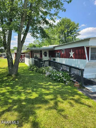 image 1 for 125 Park Lane Residential Manufactured Home $10,000