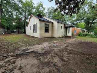 image 1 for 1622 W 1st Street Residential Single Family Detached $127,900
