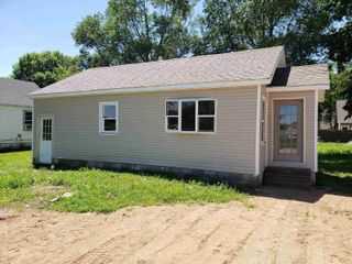 image 1 for 7 4th Avenue E Residential $109,900