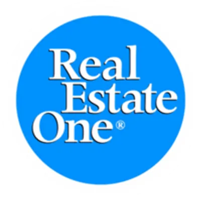 Photo for Gayle Henderson, Listing Agent at Real Estate One-South Lyon