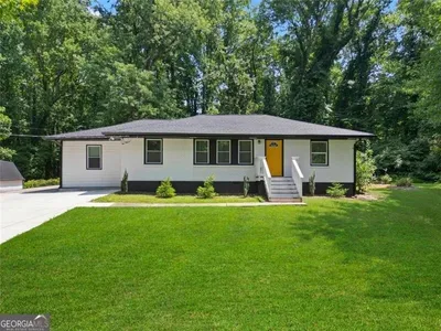 Photo for Andrea Pietri-Diaz, Listing Agent at HomeSmart