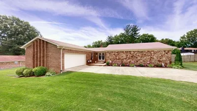 Photo for Wendy Casey, Listing Agent at Moody Realty Company, Inc.