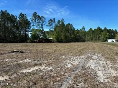 Photo for RONNIKA JACKSON DILLON, Listing Agent at FLORIDA HOMES REALTY & MTG LLC