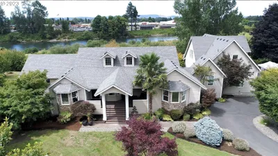 Photo for Frances Davis, Listing Agent at Professional Realty Services International, Inc.
