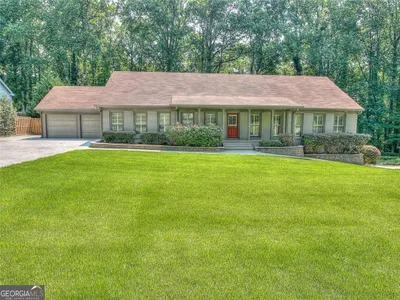 Photo for Atlanta Sold Sisters, Listing Agent at RE/MAX Town & Country