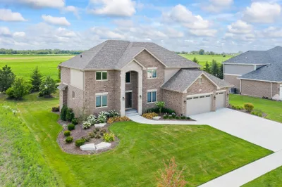 Photo for Geralyn Hopson, Listing Agent at Baird & Warner