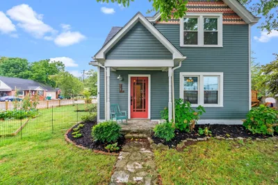 Photo for Randi Mjos, Listing Agent at Building The Bluegrass Realty