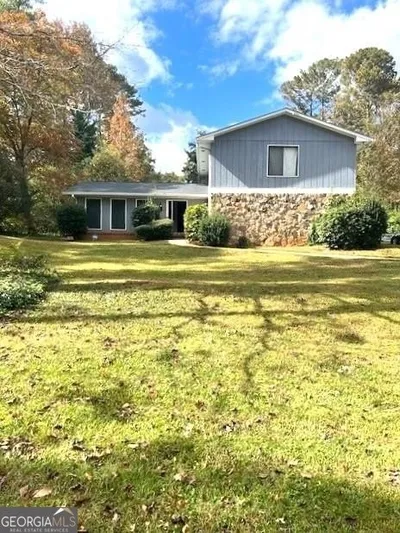 Photo for Marion Anderson, Listing Agent at HomeSmart
