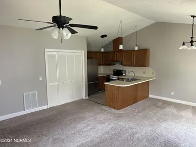 Photo for Hank Hinton III, Listing Agent at CONNELLY PROPERTIES