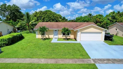 Photo for Laurie Charles, Listing Agent at Realty Square, LLC
