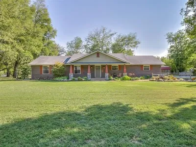 Photo for Amber Crook, Listing Agent at RE/MAX Results