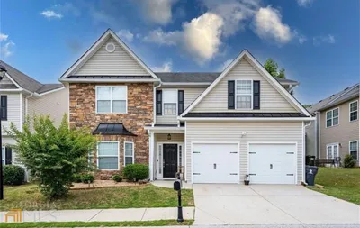 Photo for Rhonda Lewis, Listing Agent at HomeSmart