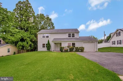 Photo for Cheryl Summerlin, Listing Agent at Blackwell Real Estate, LLC