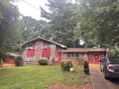 Photo for Robyn Binger, Listing Agent at PalmerHouse Properties