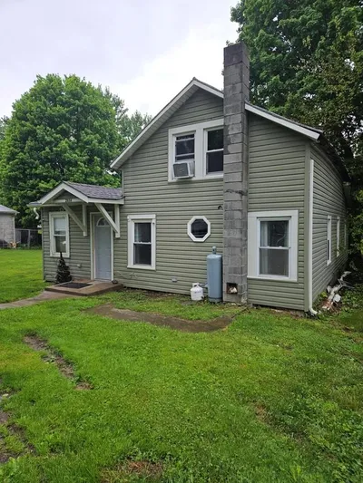 Photo for Mindy Long, Listing Agent at Coldwell Banker Ward Real Estate