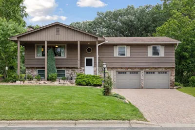 Photo for Lori Anderson, Listing Agent at Engel & Völkers Minneapolis Prior Lake