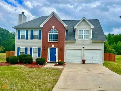 Photo for Shoana Reid, Listing Agent at HomeSmart