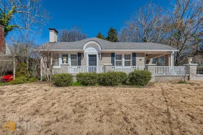Photo for McCarley Prichard, Listing Agent at PalmerHouse Properties