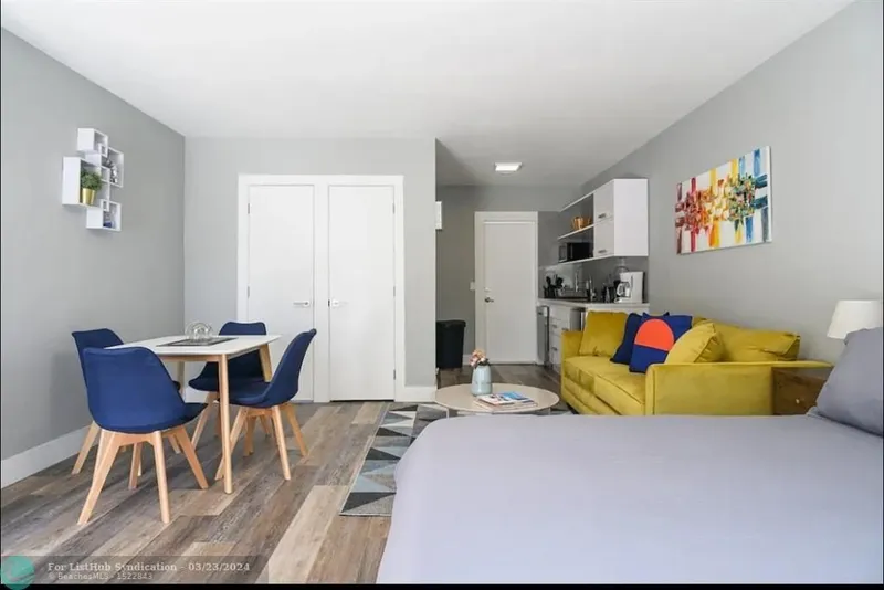 1020 N Victoria Park Rd Rental Apartment — Listed by Inbal Ruiz, Media ...