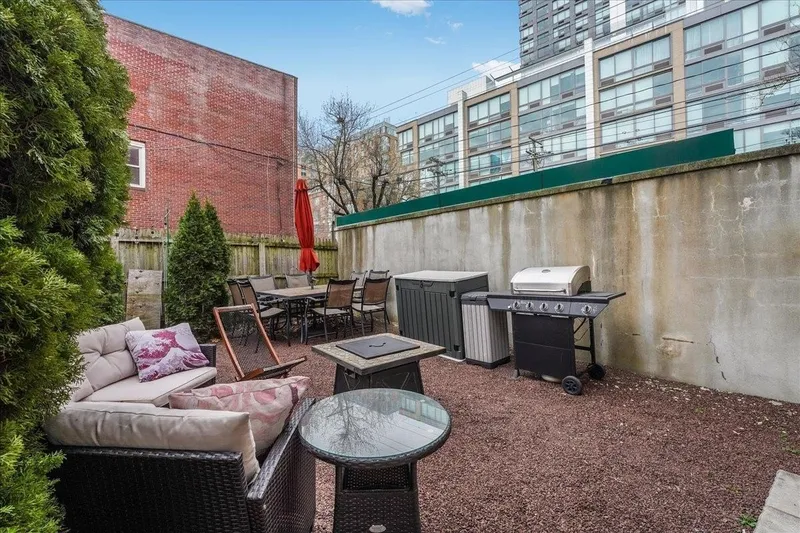 238 GROVE ST Residential Condominium $634,900 — Listed by ERIK GOLDFARB ...